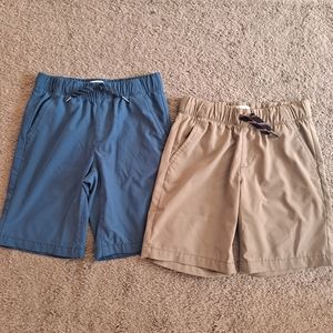 2 Boys Old Navy shorts size Med 8